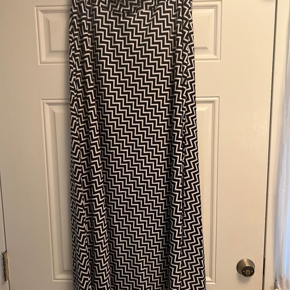 Maxi Skirt in Navy & White
